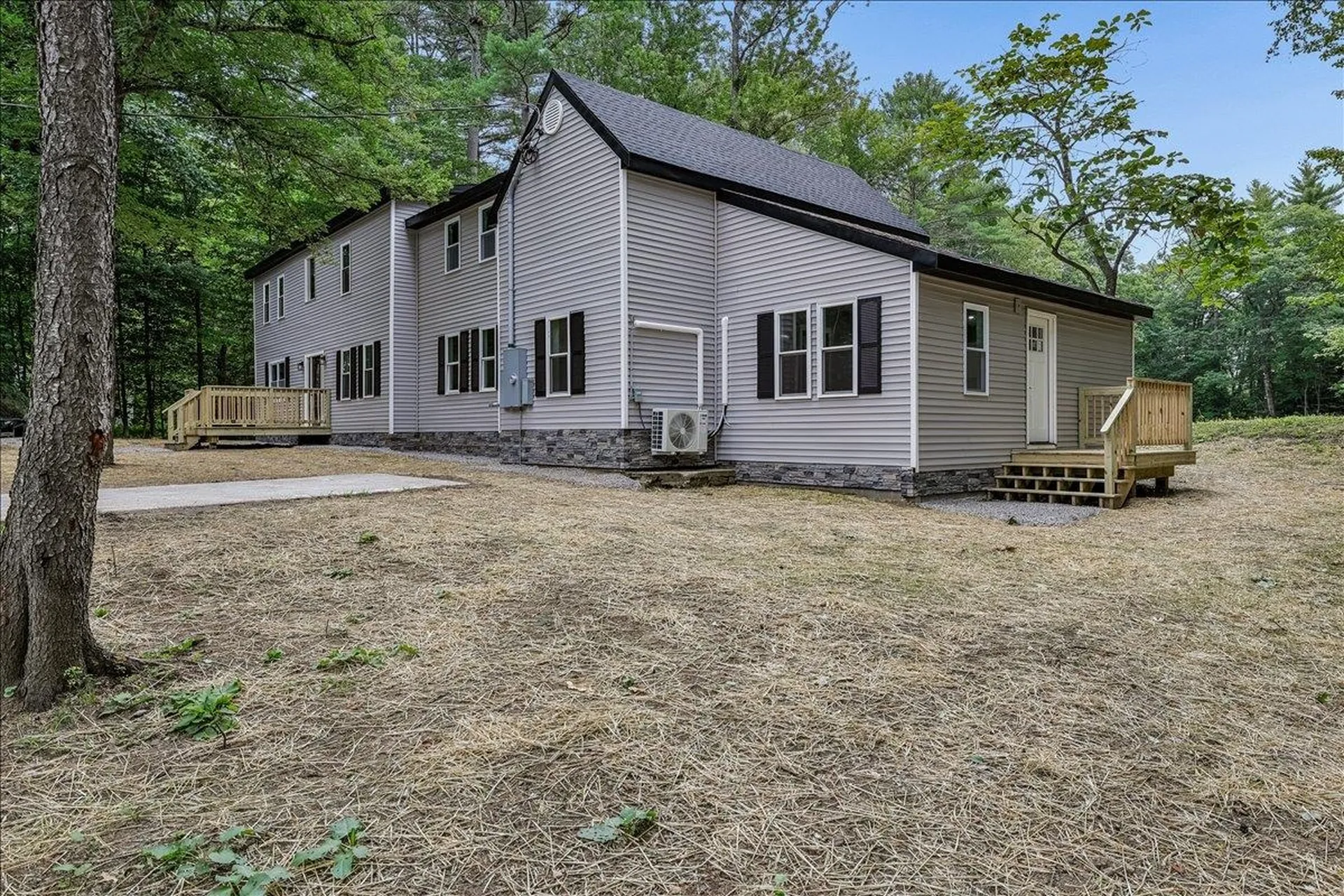 1305 Old Hillsboro Road Henniker NH 03242