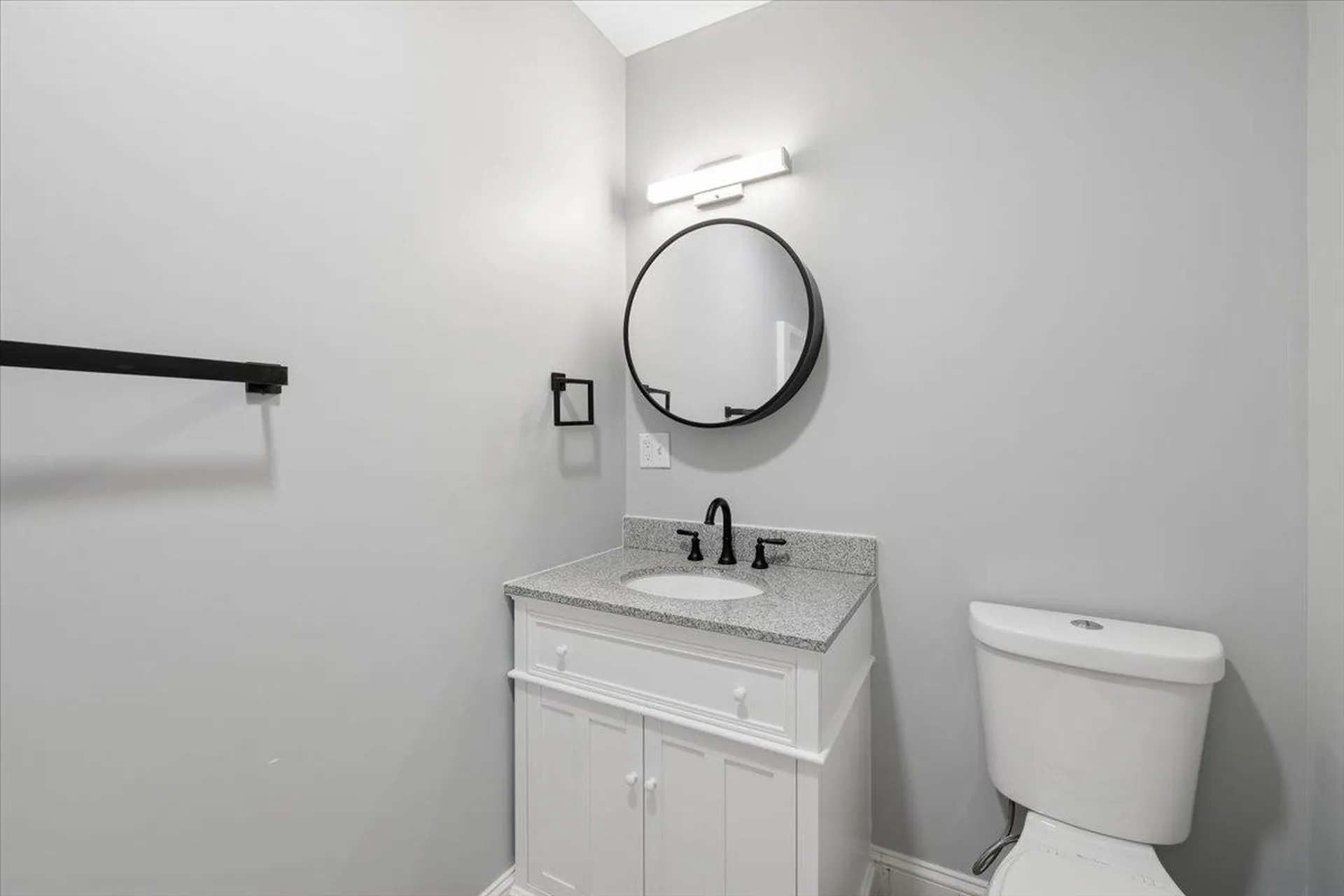 1305 Old Hillsboro Road Henniker NH 03242