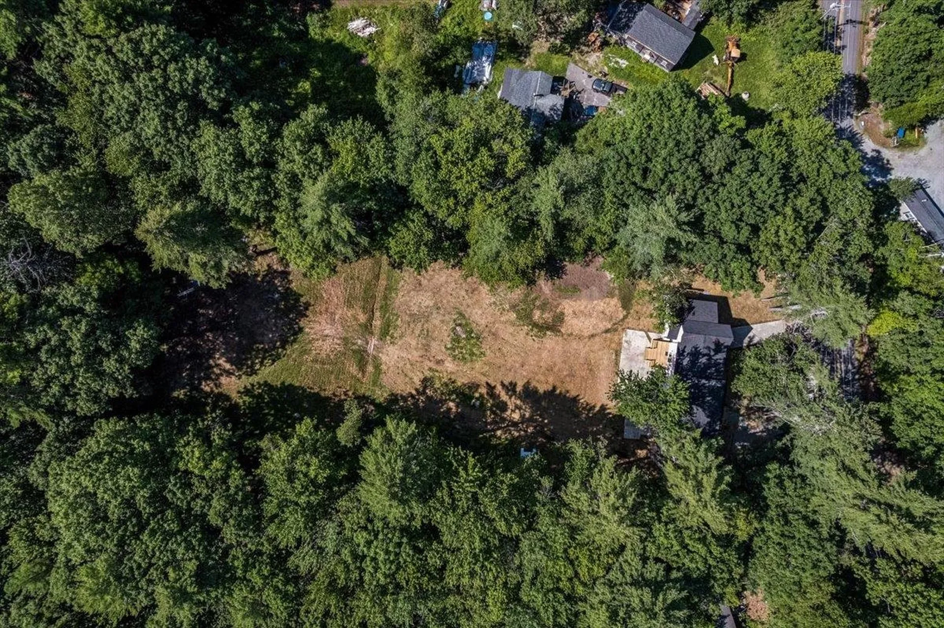 1305 Old Hillsboro Road Henniker NH 03242