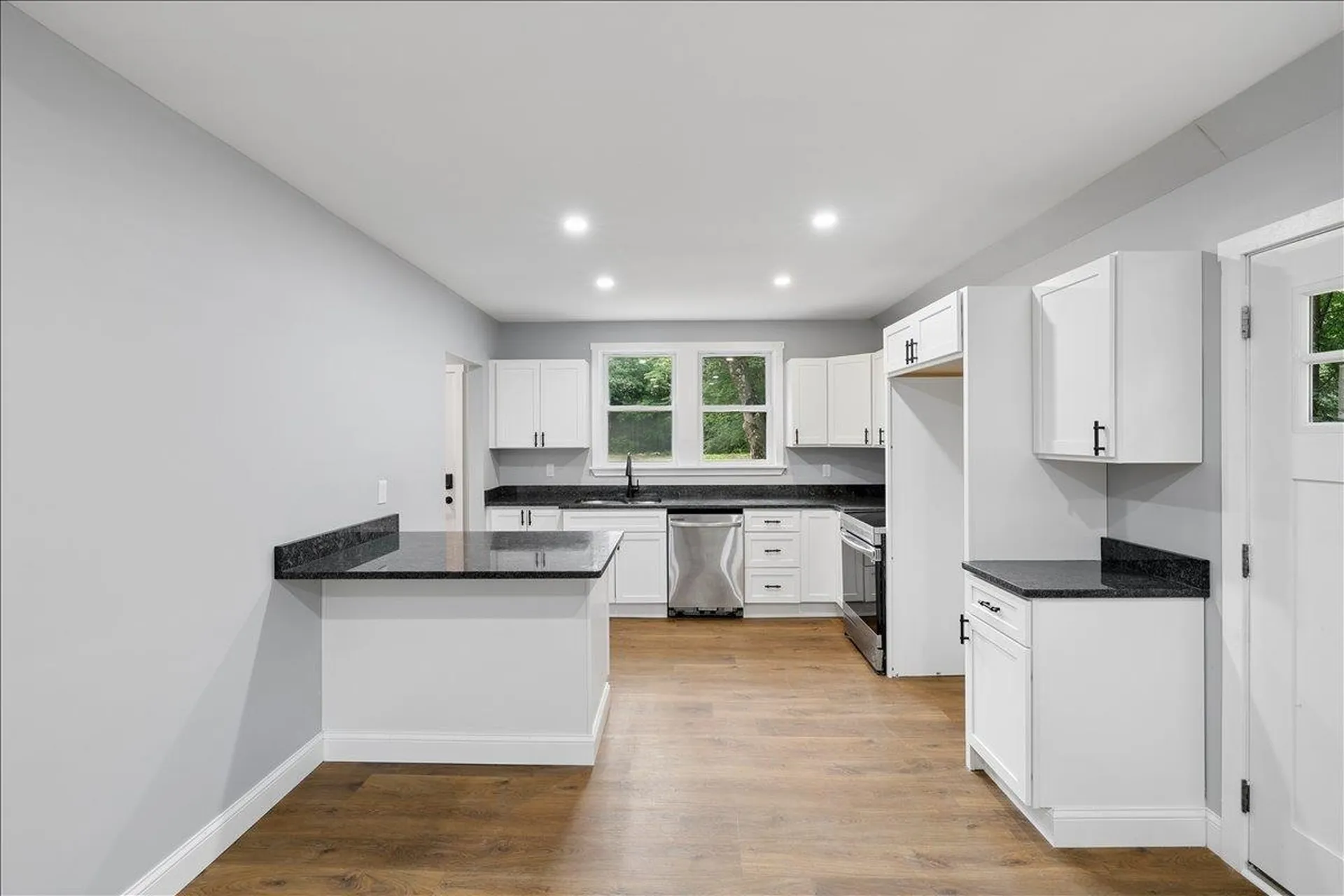 1305 Old Hillsboro Road Henniker NH 03242