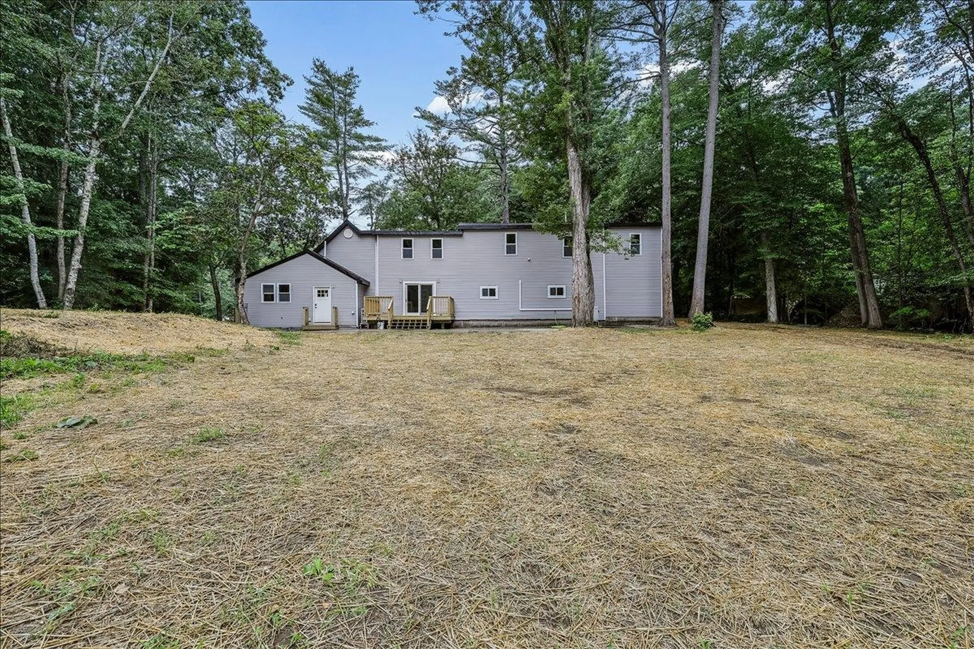 1305 Old Hillsboro Road Henniker NH 03242