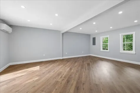 1305 Old Hillsboro Road Henniker NH 03242