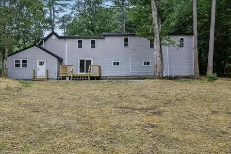 1305 Old Hillsboro Road Henniker NH 03242