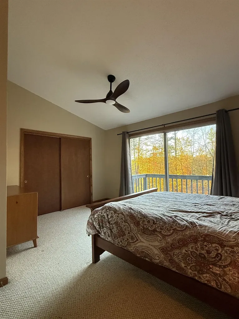 25 Apple Lane Hollis NH 03049