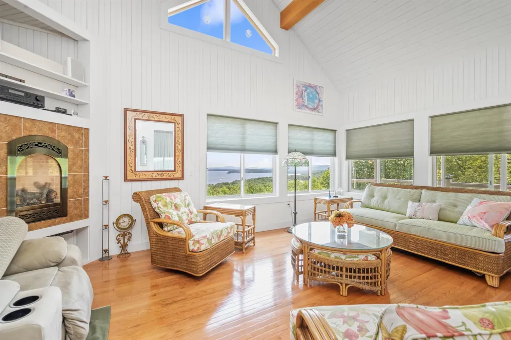 56 Tracy Way Meredith NH 03253
