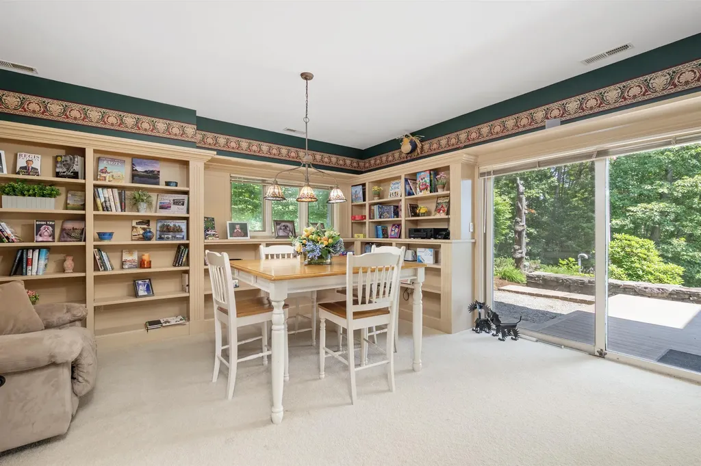 56 Tracy Way Meredith NH 03253