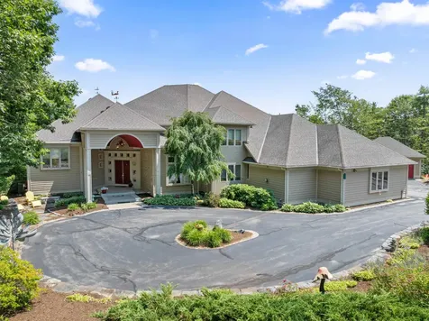 56 Tracy Way Meredith NH 03253