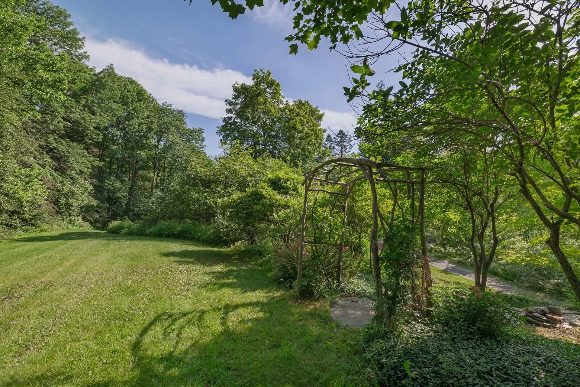 31 Mill Road Warren VT 05674
