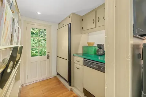 31 Mill Road Warren VT 05674