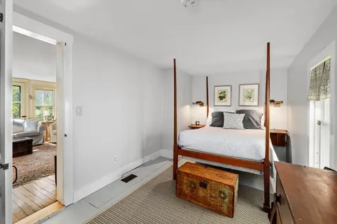 31 Mill Road Warren VT 05674