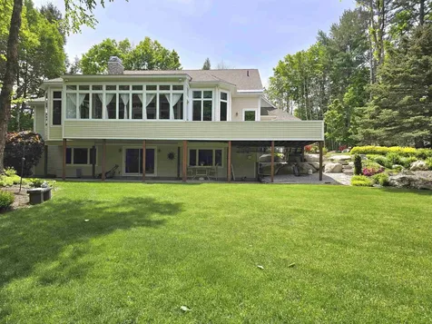22 Moat Lane Hales Location NH 03860