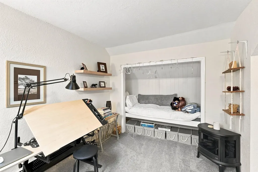 12 Vinton Drive Concord NH 03303