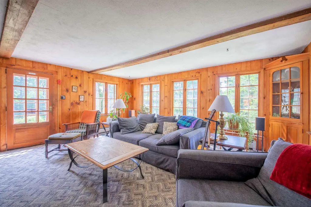 254 Lawrence Drive Townshend VT 05359