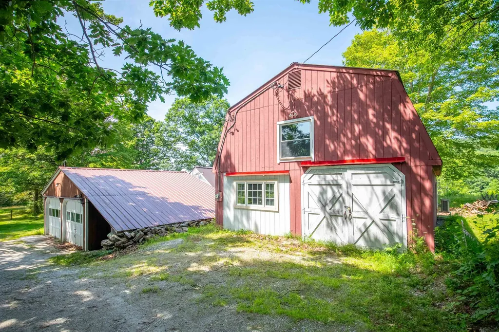 254 Lawrence Drive Townshend VT 05359