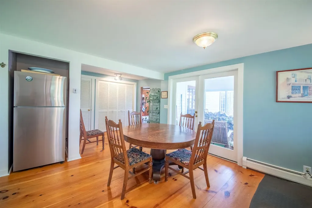 254 Lawrence Drive Townshend VT 05359
