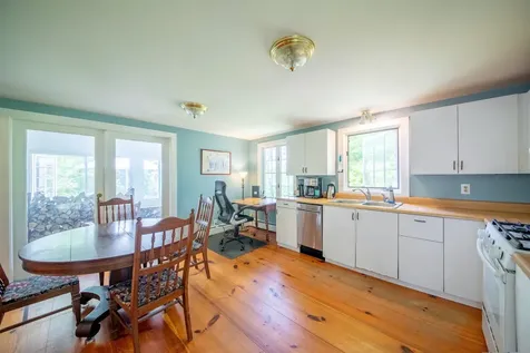 254 Lawrence Drive Townshend VT 05359
