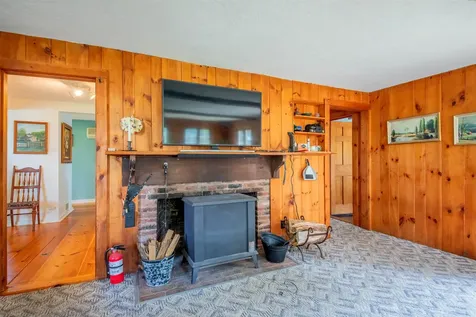 254 Lawrence Drive Townshend VT 05359