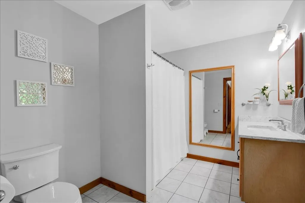 218 Donahue Road Barre Town VT 05654