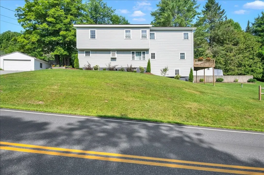 218 Donahue Road Barre Town VT 05654