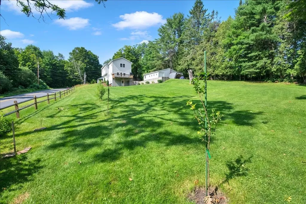 218 Donahue Road Barre Town VT 05654