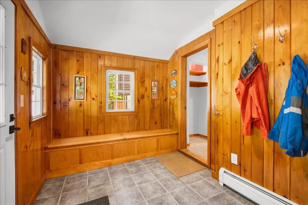 218 Donahue Road Barre Town VT 05654