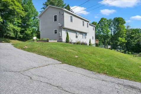218 Donahue Road Barre Town VT 05654