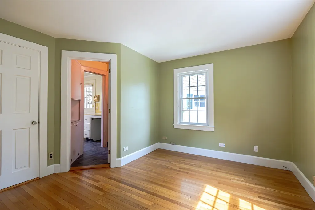 38 Putney Hill Road Hopkinton NH 03229