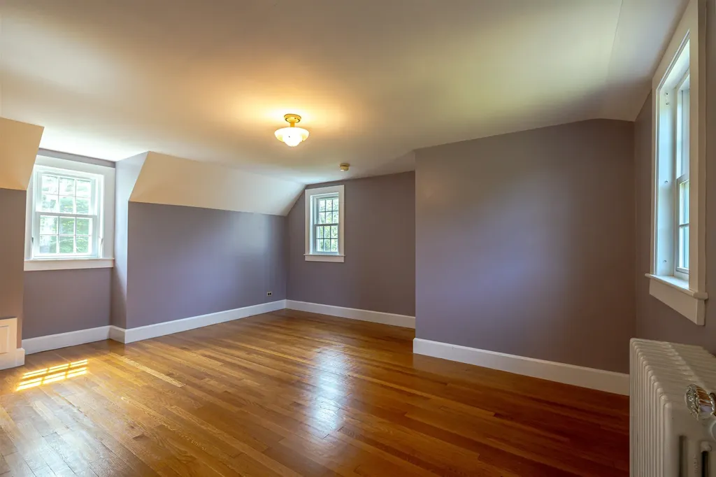 38 Putney Hill Road Hopkinton NH 03229