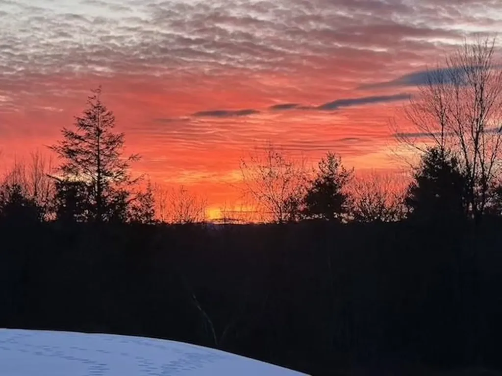 38 Putney Hill Road Hopkinton NH 03229