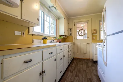 38 Putney Hill Road Hopkinton NH 03229