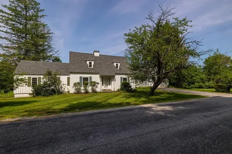 38 Putney Hill Road Hopkinton NH 03229