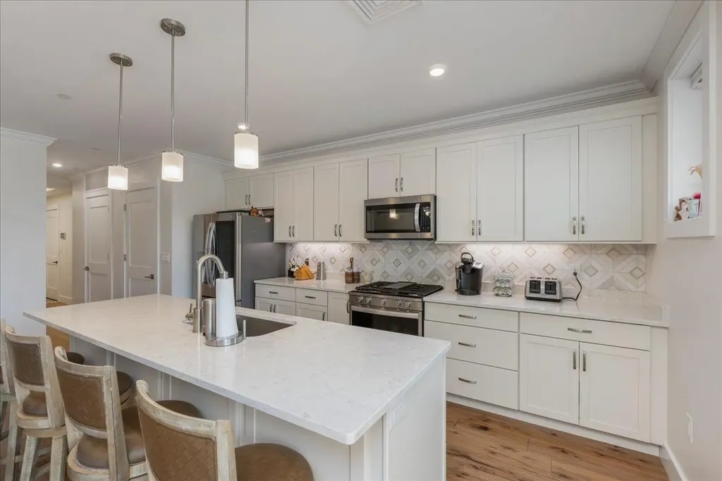 7 Longview Drive Atkinson NH 03811