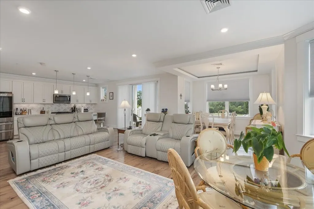 7 Longview Drive Atkinson NH 03811