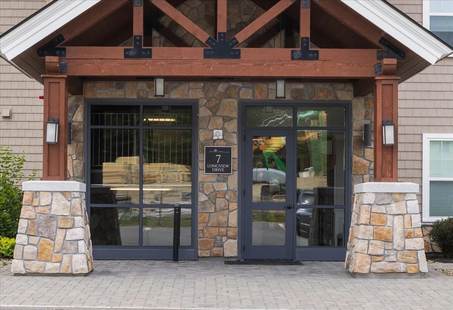 7 Longview Drive Atkinson NH 03811