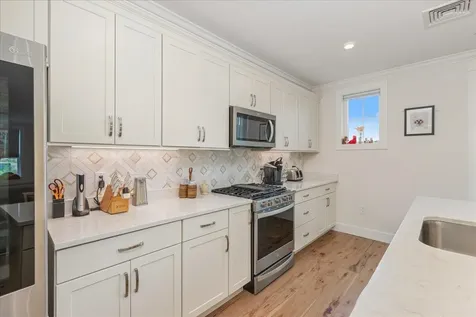 7 Longview Drive Atkinson NH 03811