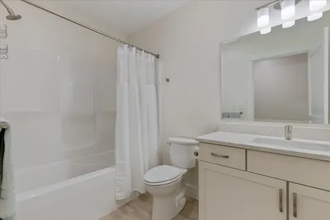 7 Longview Drive Atkinson NH 03811
