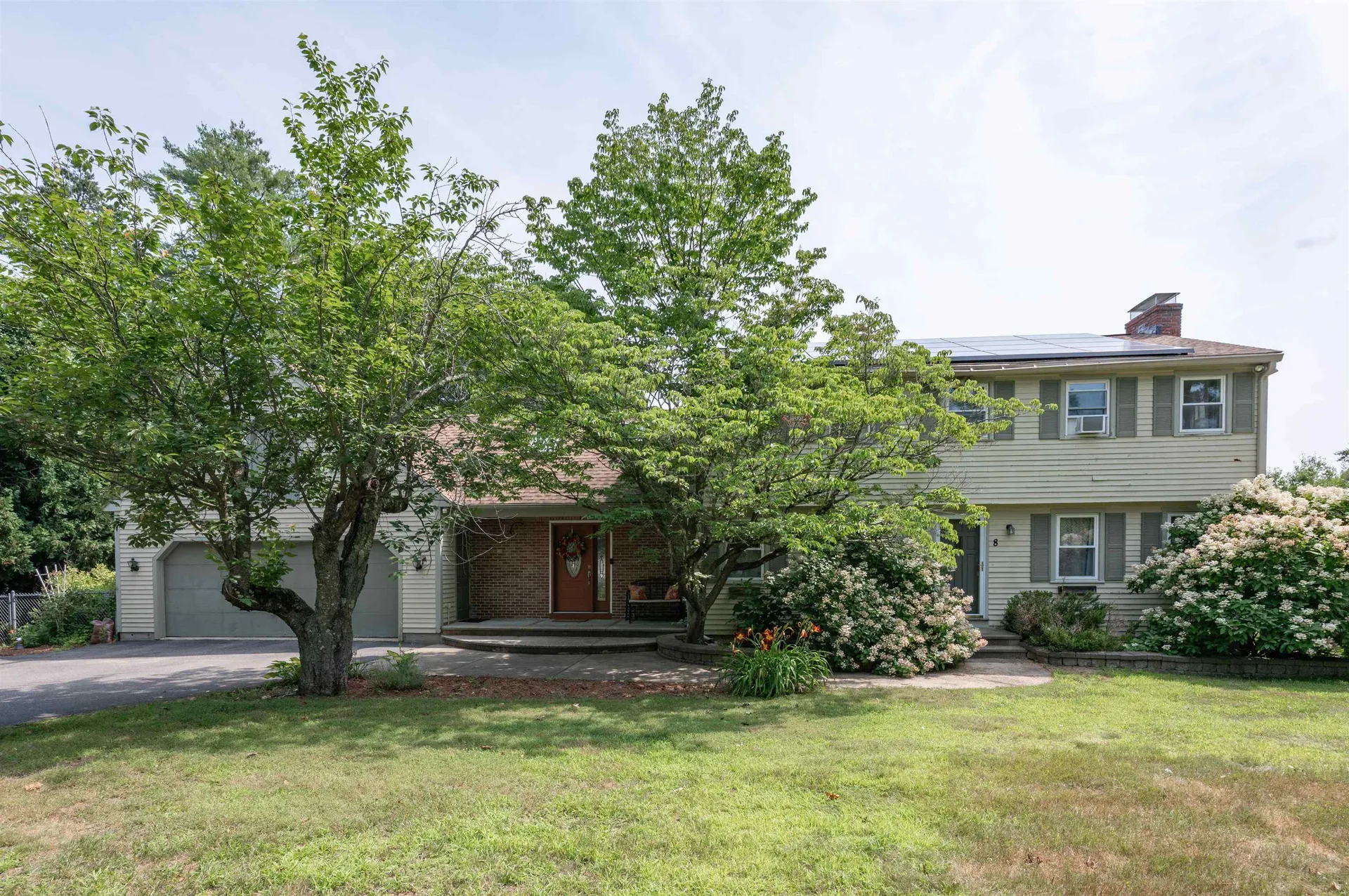8 Sullivan Road Hudson NH 03051