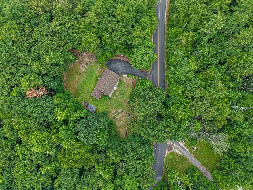 121 Twist Hill Road Dunbarton NH 03046