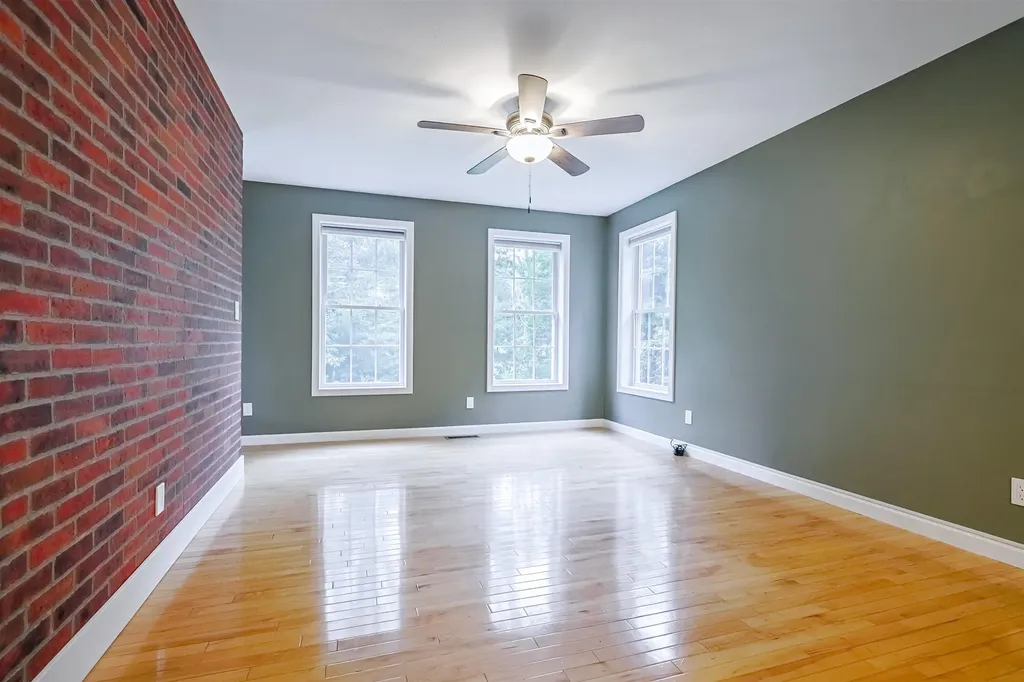 121 Twist Hill Road Dunbarton NH 03046