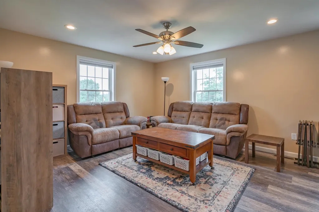 885 Mason Road Wilton NH 03086