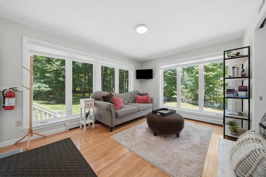 1 Rock Forest Drive Hooksett NH 03106