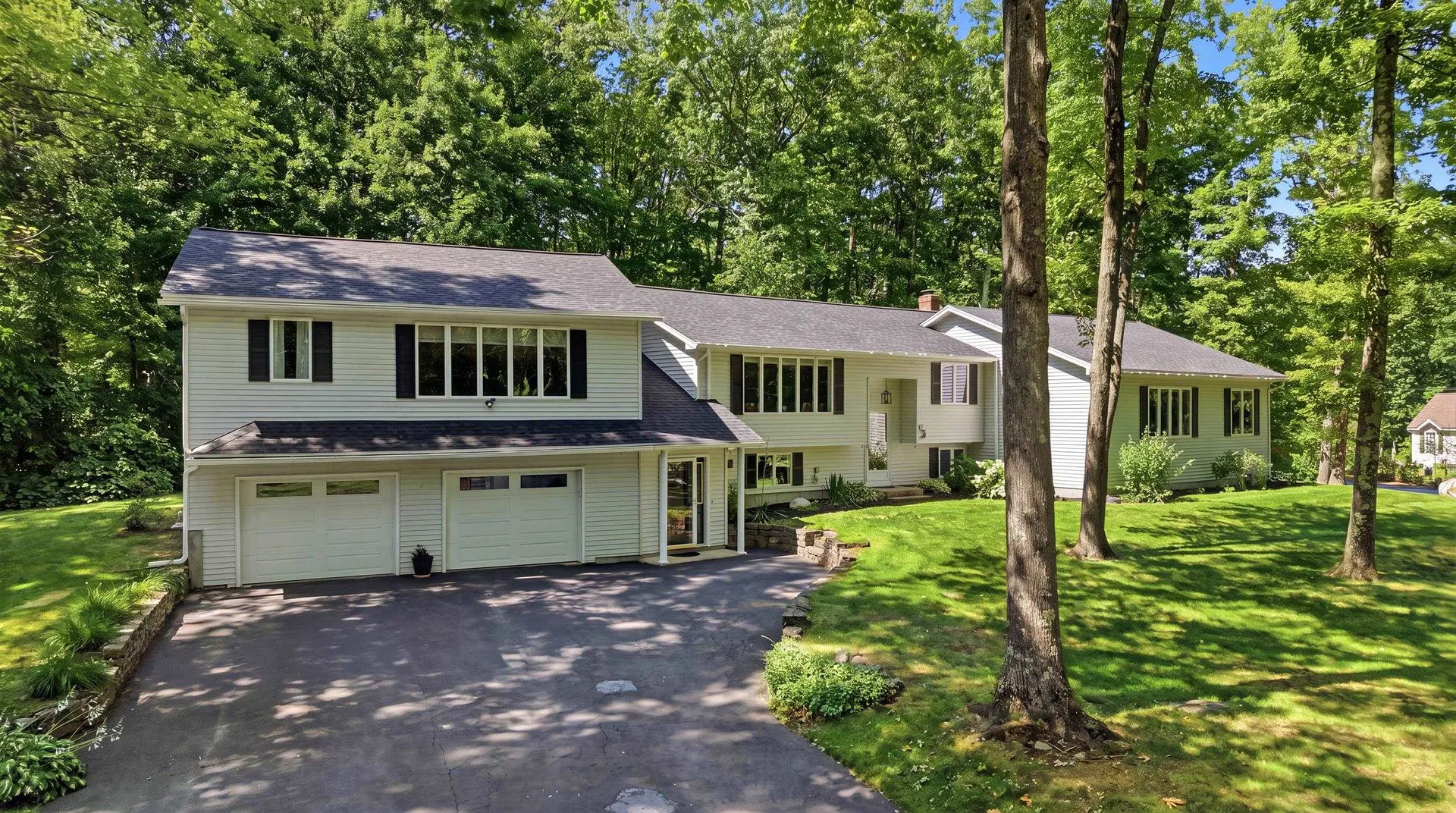 1 Rock Forest Drive Hooksett NH 03106