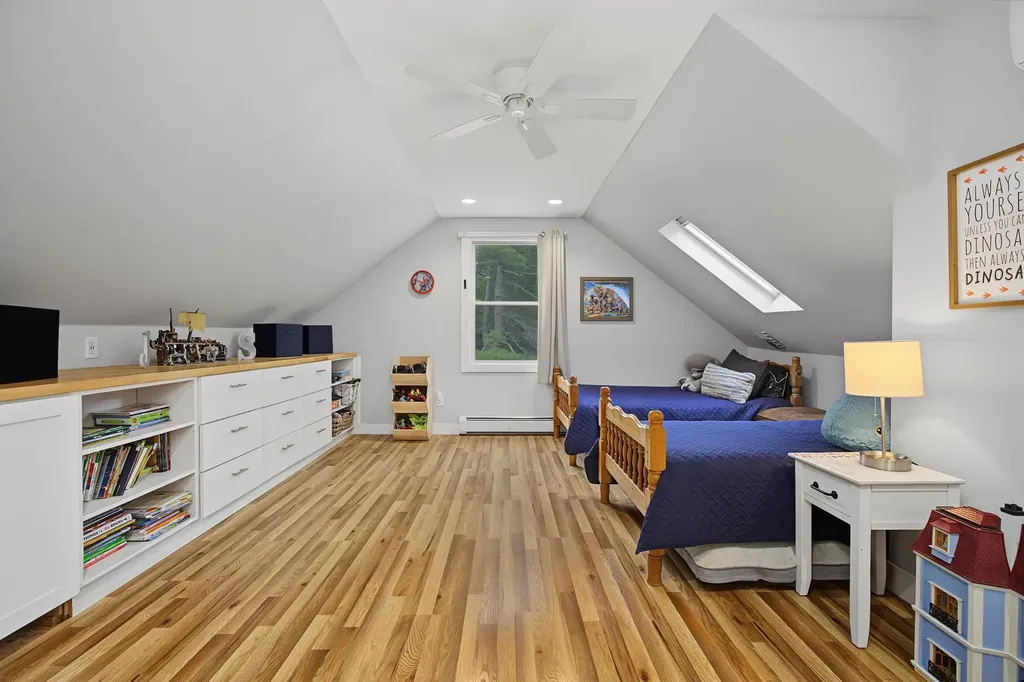 10 Academy Avenue Atkinson NH 03811