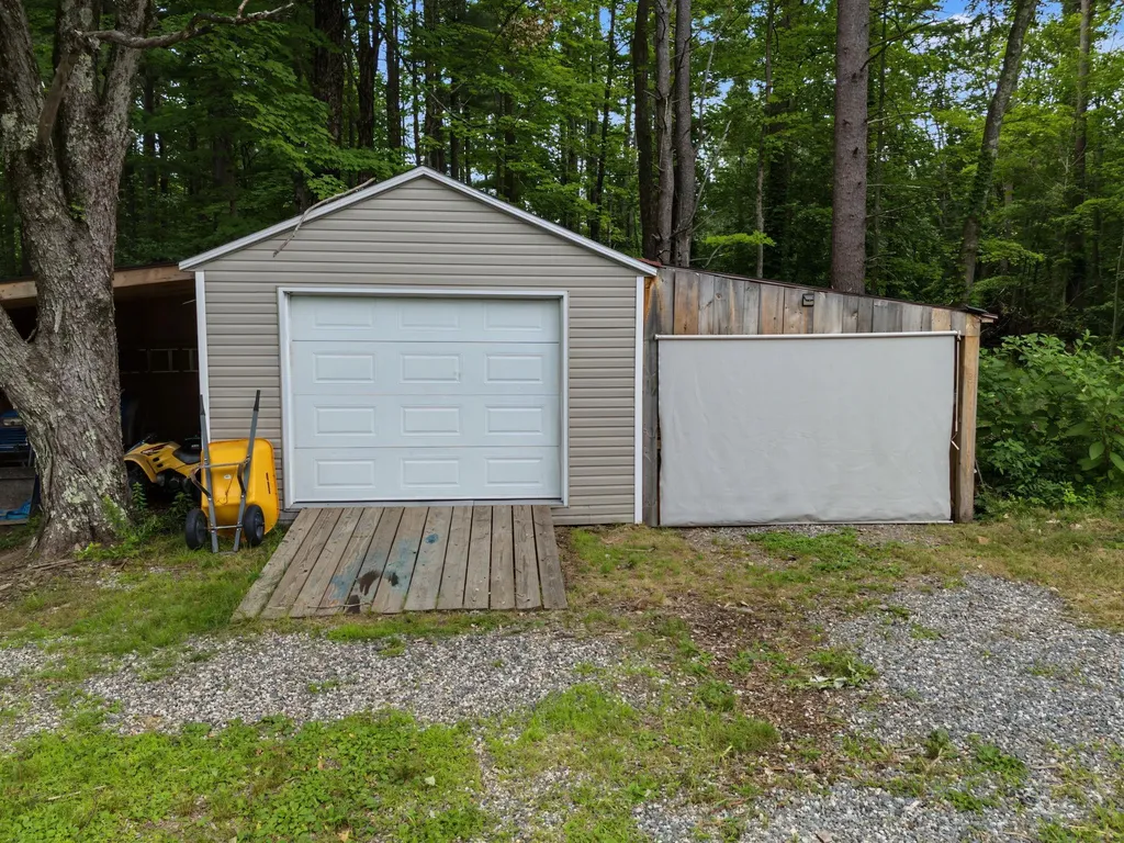 10 Academy Avenue Atkinson NH 03811