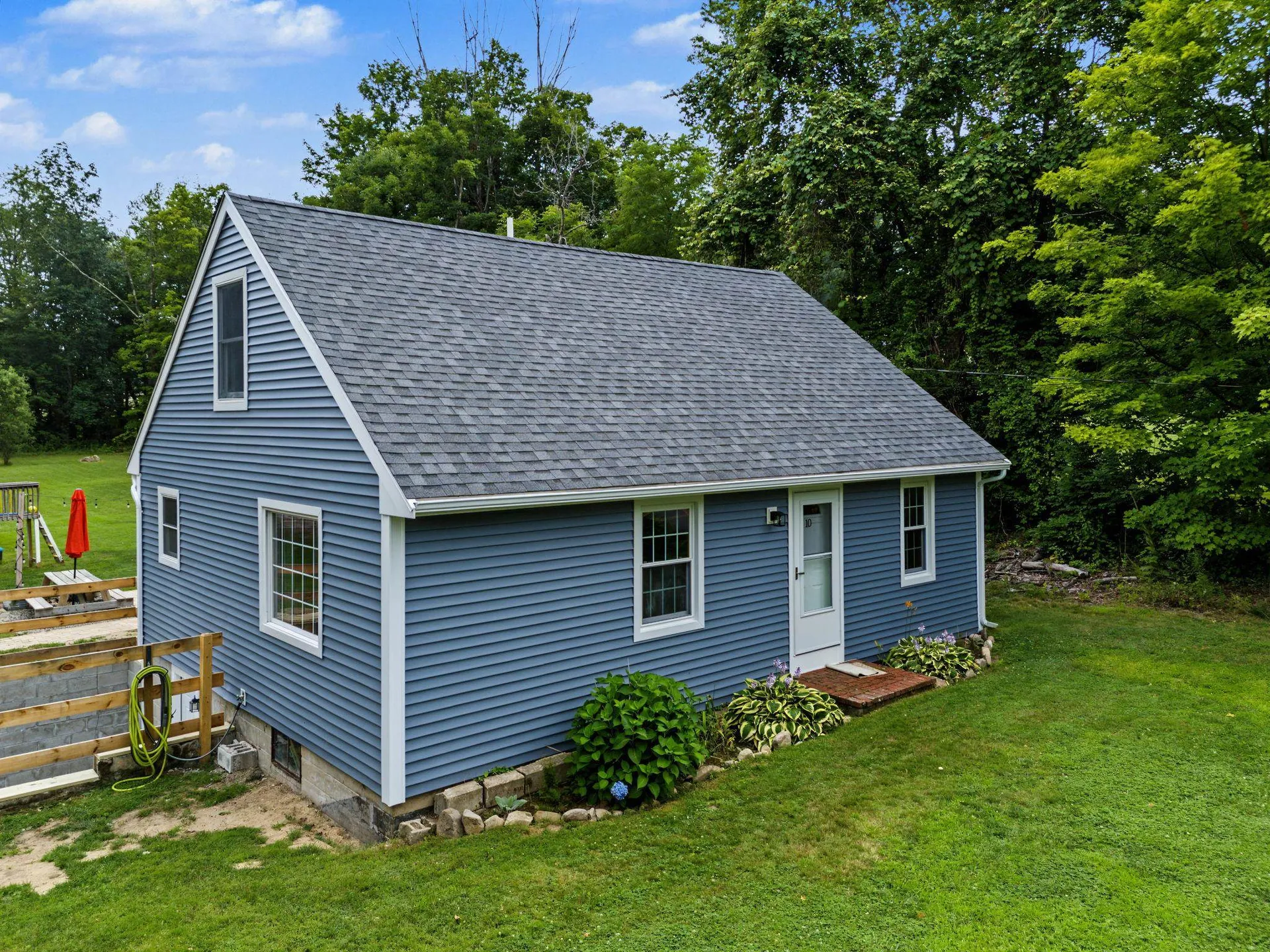 10 Academy Avenue Atkinson NH 03811