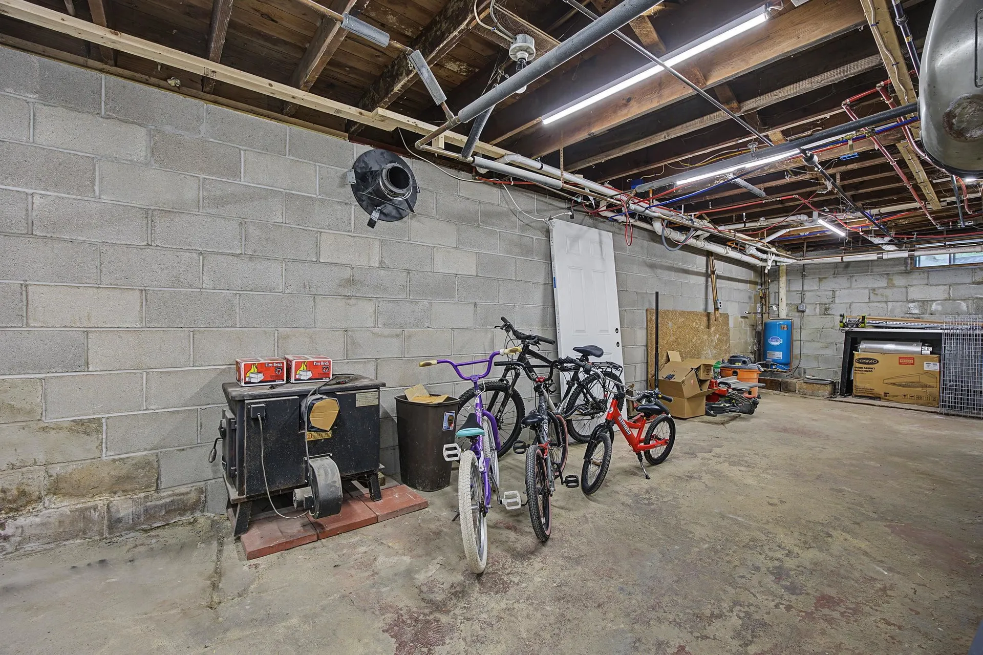 10 Academy Avenue Atkinson NH 03811