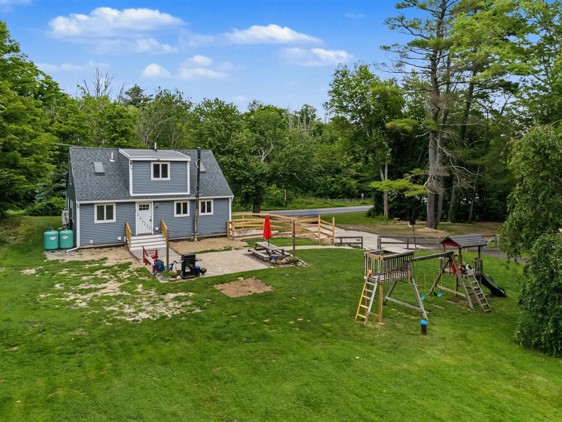 10 Academy Avenue Atkinson NH 03811