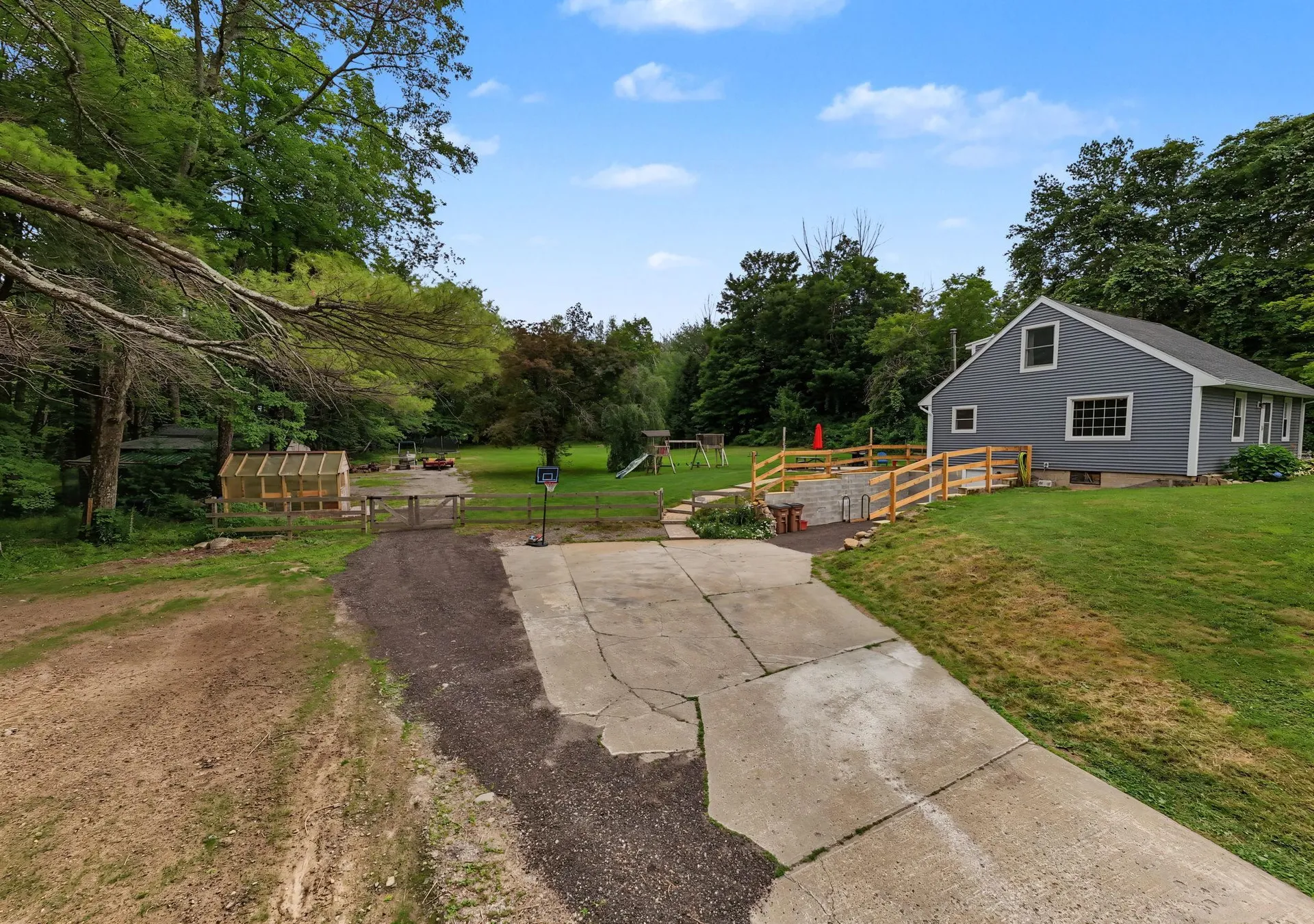 10 Academy Avenue Atkinson NH 03811