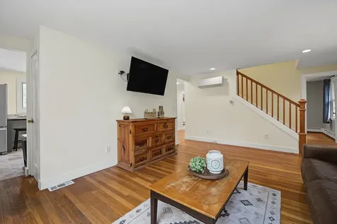 10 Academy Avenue Atkinson NH 03811