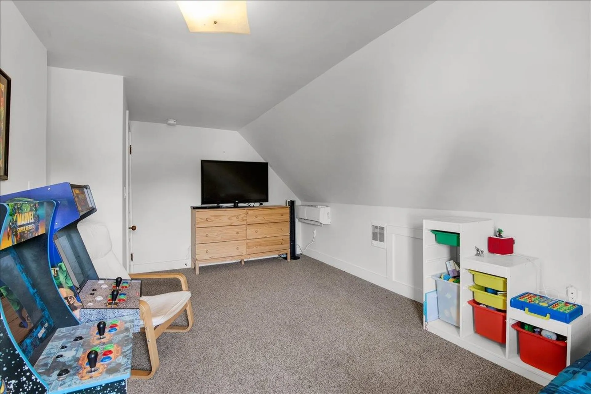 16 Isham Street Burlington VT 05401